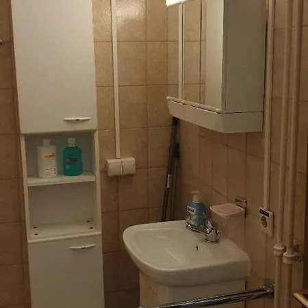 Am Kuhrpark Mit Balkon Und Parkplatz Apartment